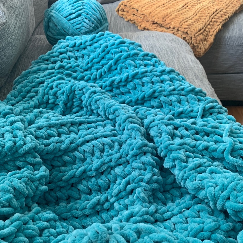 Throw/Blanket